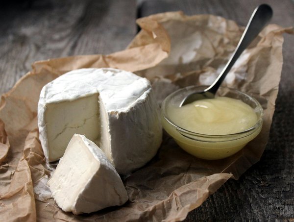 Où apprendre la fabrication artisanale de fromage en Suisse ?